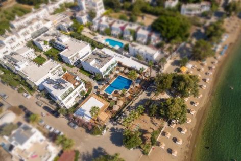 Yalipark Beach Hotel