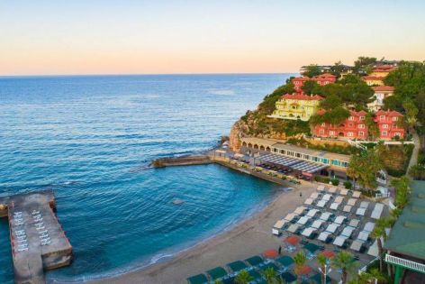 Senza Garden Holiday Club