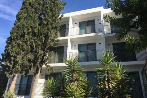 Liv Hotel by Bellazure